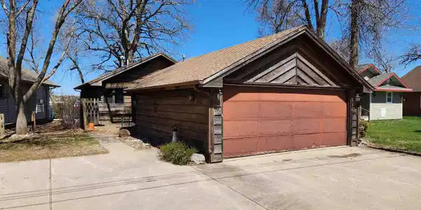 372 Lake