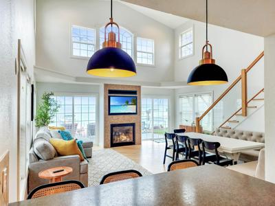 24781 McClelland