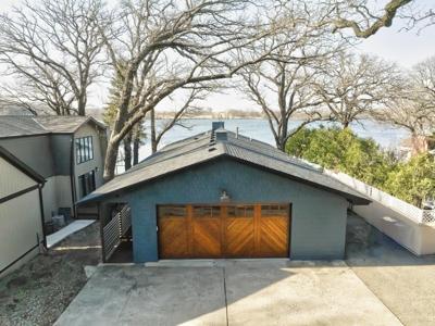1001 Oak