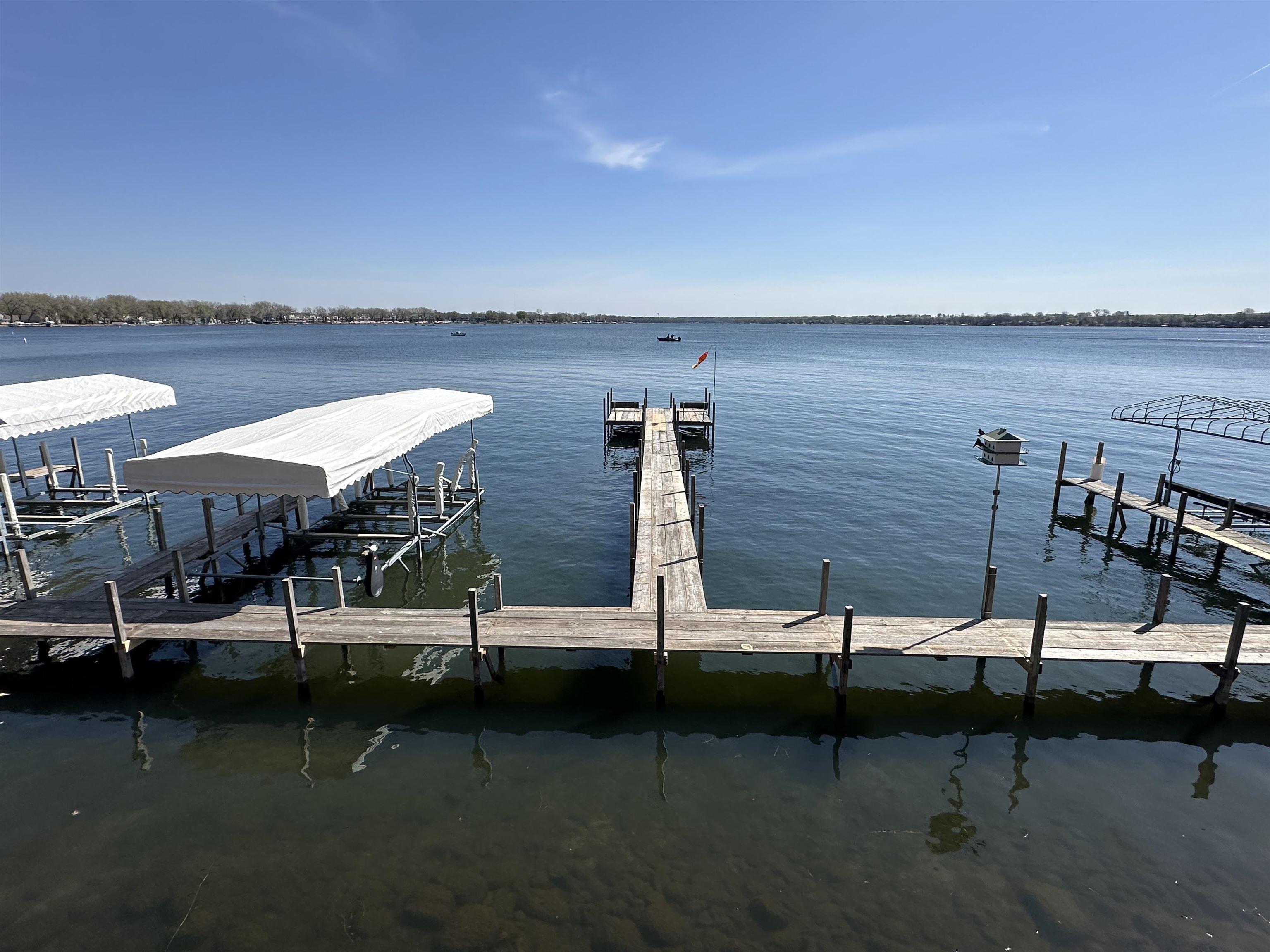 Image 3: Association Dock