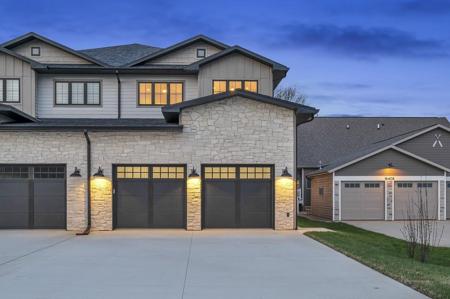 16402 Bayside