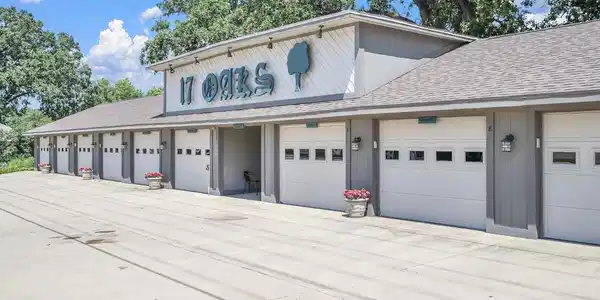 1020 Hwy 71 S