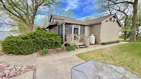 24741 McClelland