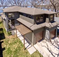 5403 Lakeshore Drive