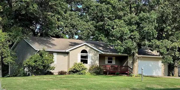 17058 Walnut Lane