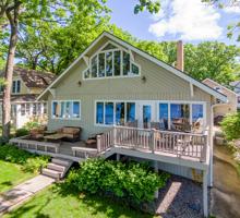 1607 Lakeshore Drive