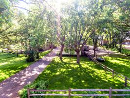 5305 Lakeshore Drive