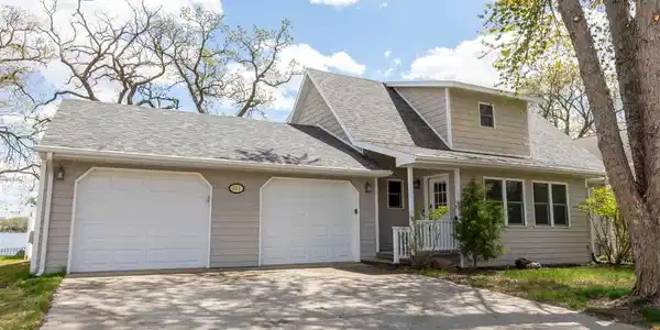 351 Hill