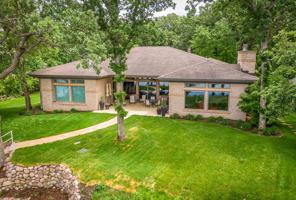 5311 Lakeshore Drive