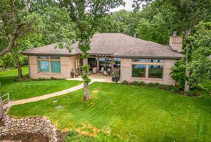 5311 Lakeshore
