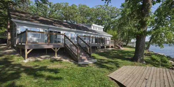 2729 Francis Sites