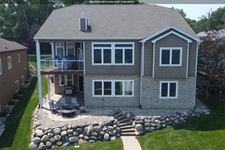 3012 Lakeview