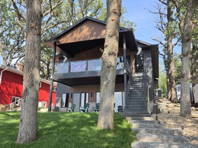 1201 Lake Shore