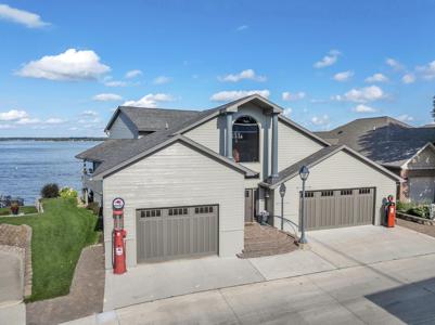 1204 Gordon