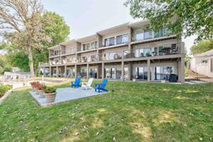 249 Lakeshore