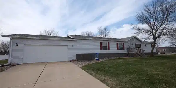 619 Mallard Creek Drive