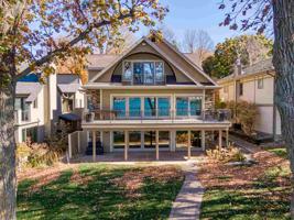 5003 Lakeshore