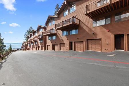 400 Fairview Blvd