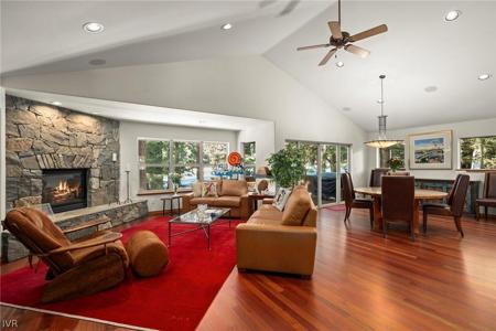 857 Lake Country Drive