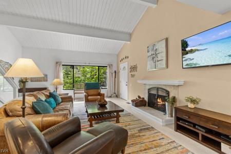123 Juanita Drive