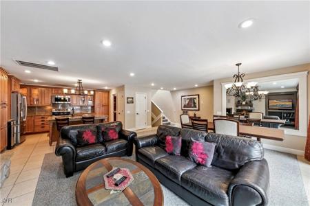 759 Mays Boulevard