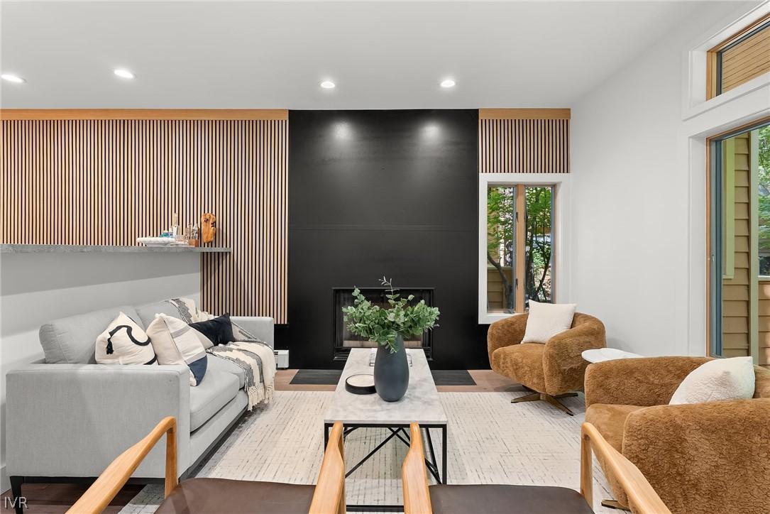 Image 2: Family Room