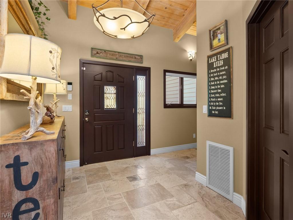 Image 3: Entry