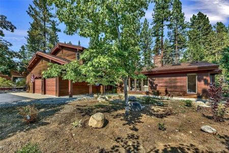 982 SAND IRON Drive