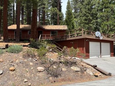 580 Jackpine Lane