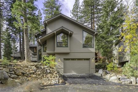 813 Colleen Ct