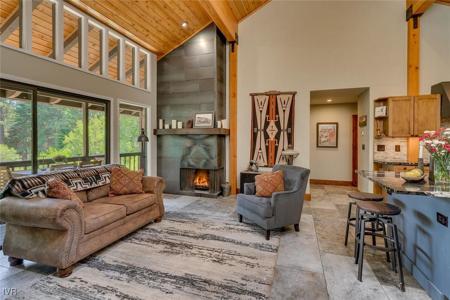 778 Geraldine Drive