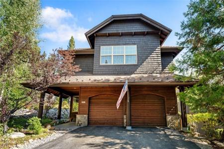 882 Lake Country Drive