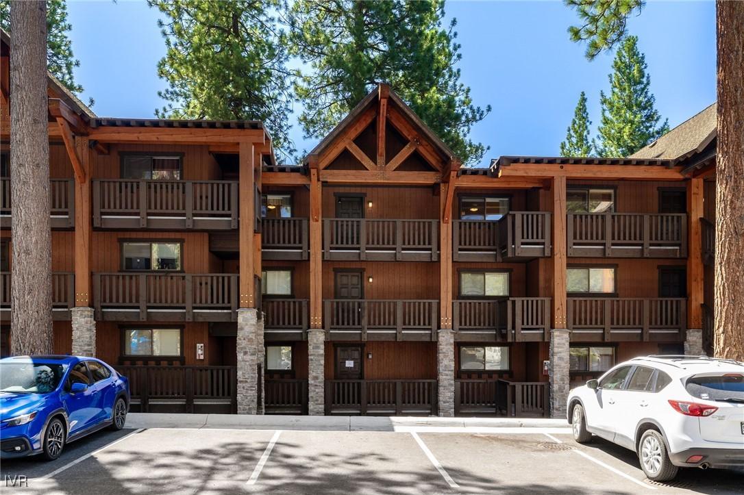 Image 1: Exterior Front