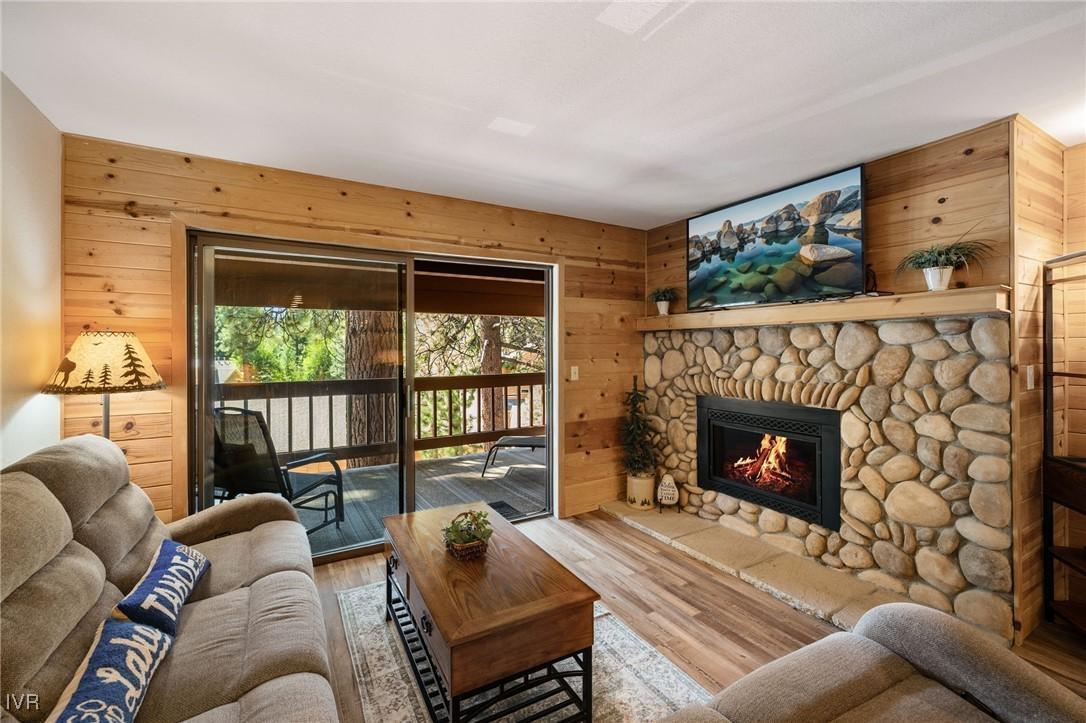 Image 2: Family Room