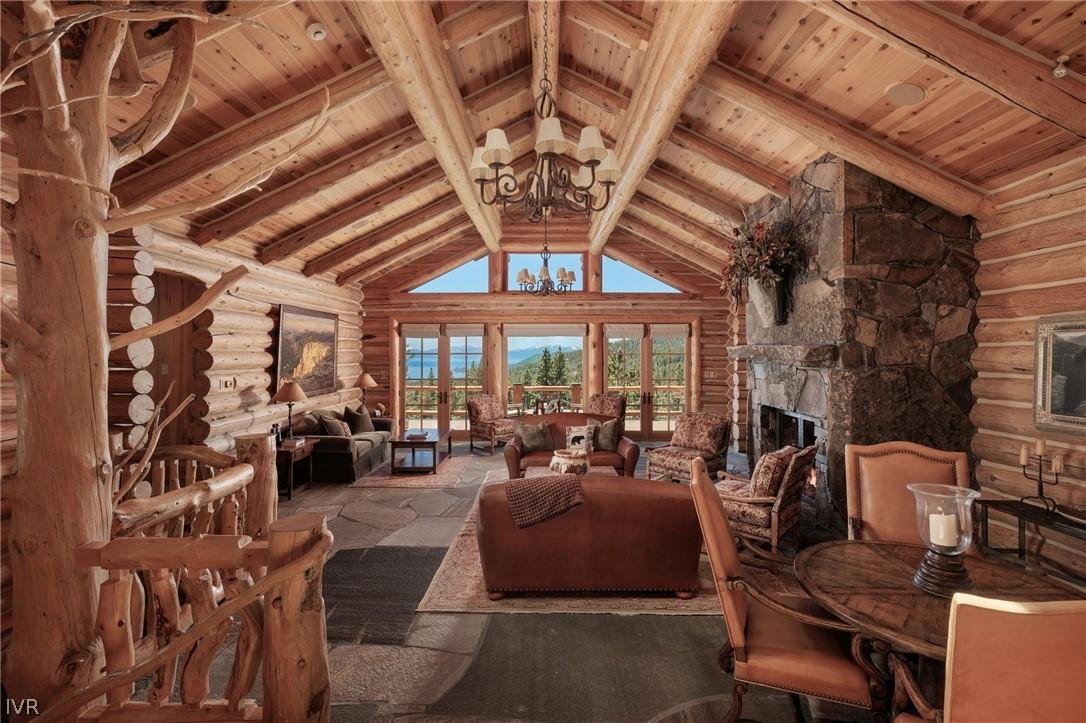Image 4: Great Room Entry