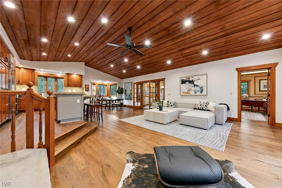 Image 3: Great Room