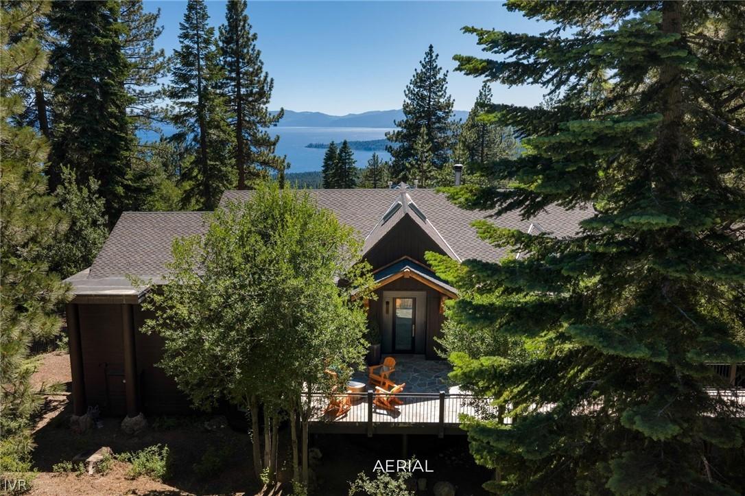 Image 3: Peace, Serenity and Lakeview