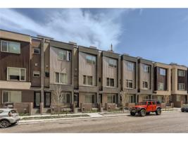 1664 N Quitman