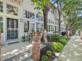 456 S Lafayette