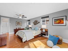 2061 S Wolff