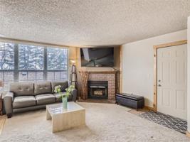 985 S Miller
