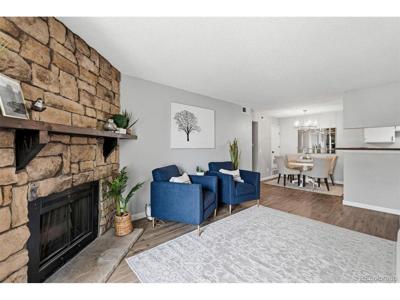 8555 Fairmount Dr
