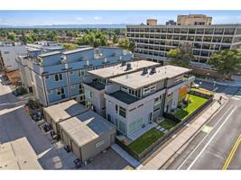 3560 W 17th