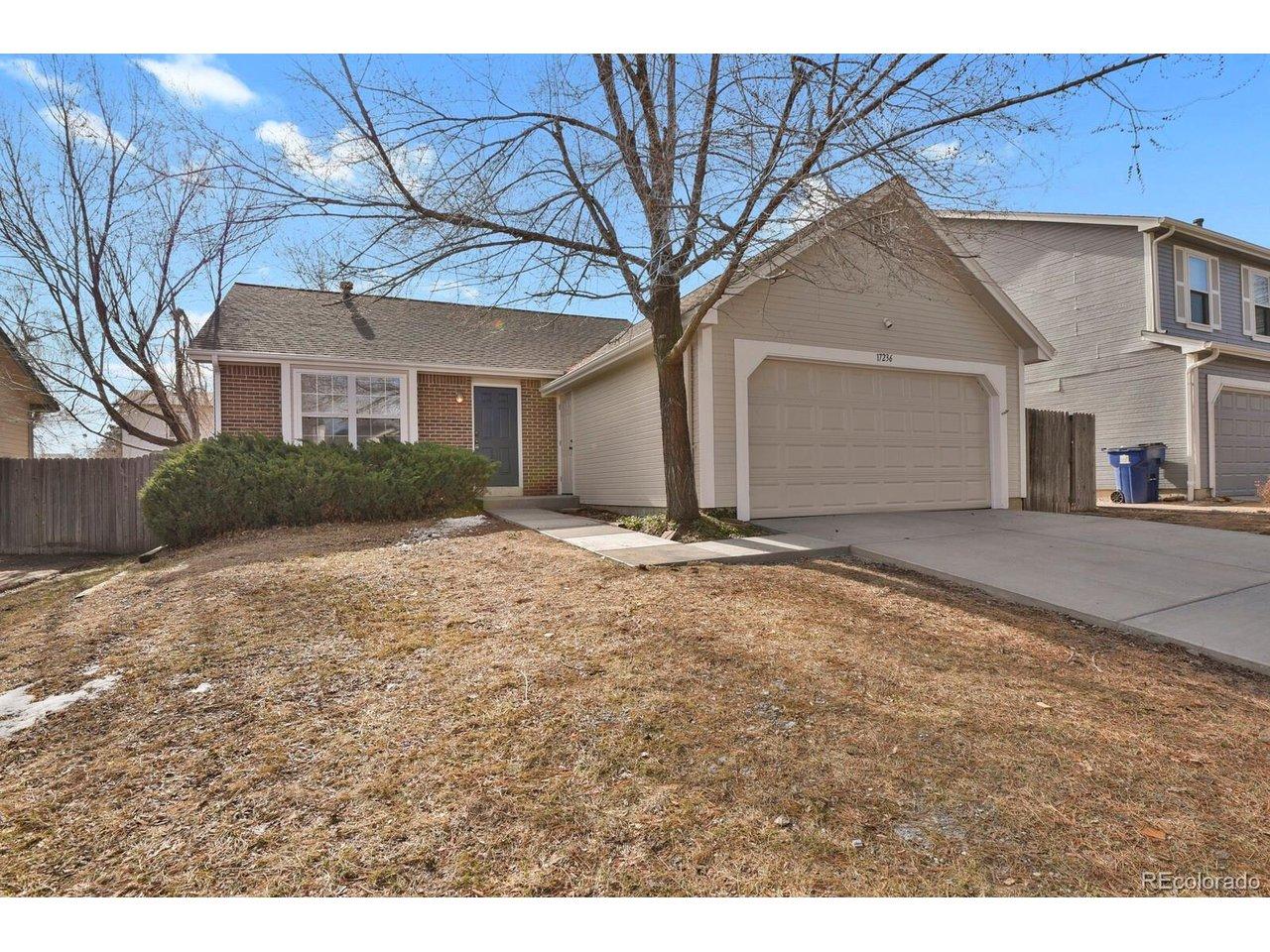 Image 1: Beautiful Curb Appeal