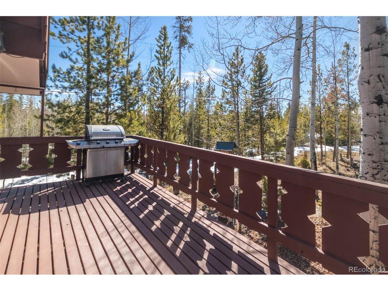 Image 2: Sunny Deck Image 2: Sunny Deck