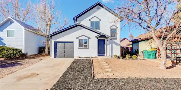 4917 S Sedalia