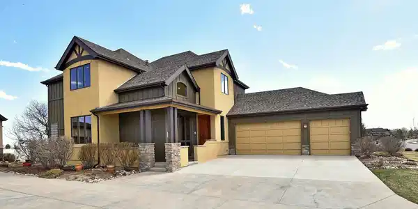 2134 Seven Lakes