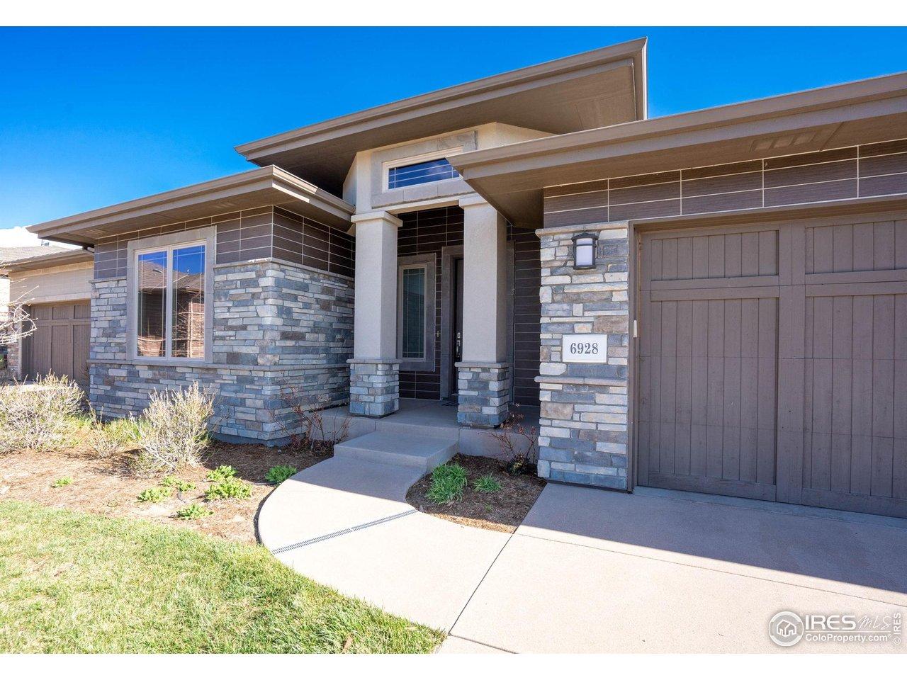 Image 3: Inviting Covered Front Porch