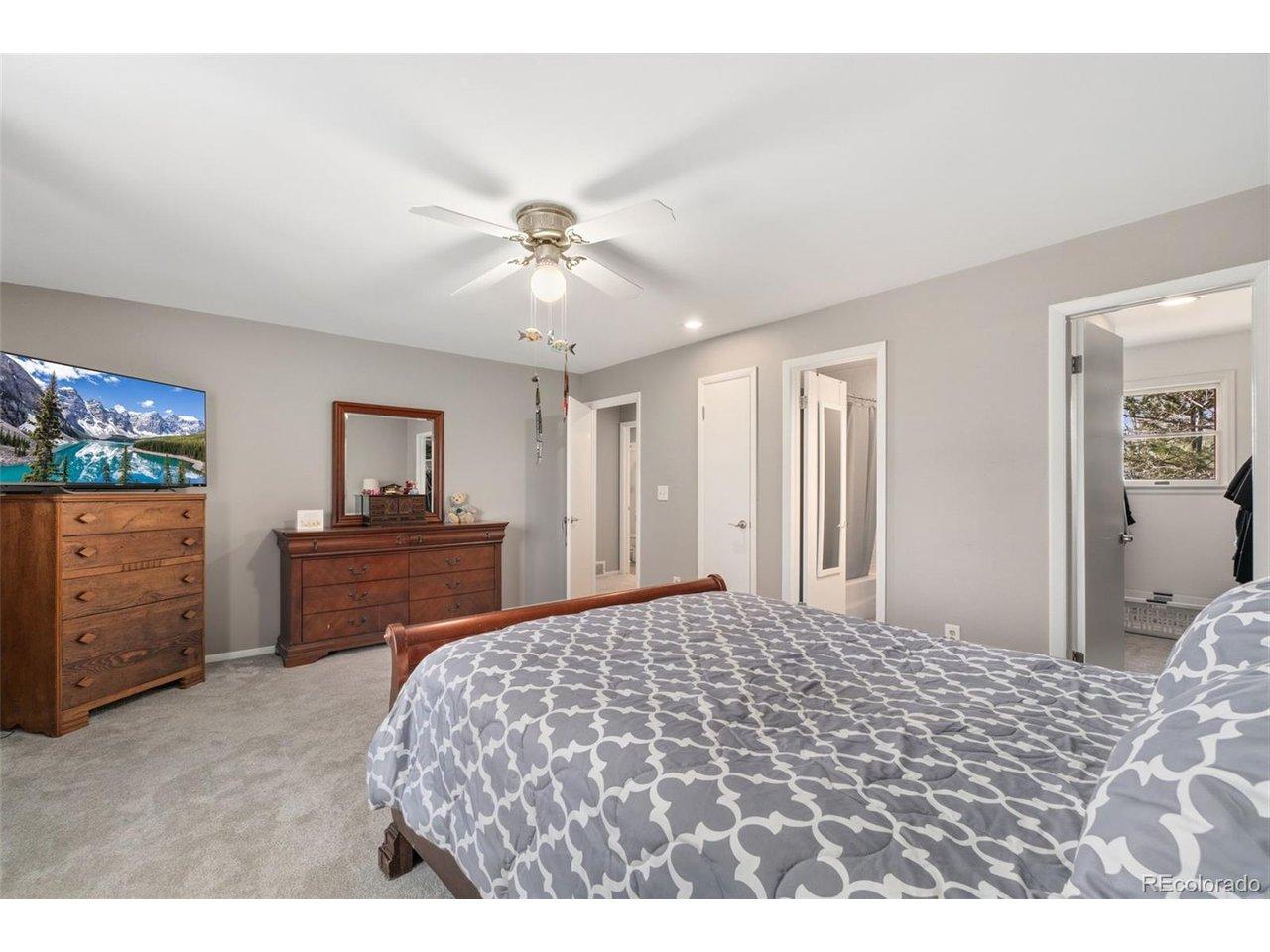 Image 4: Primary Bedroom