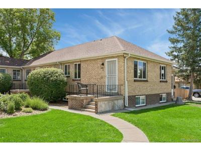 1600 Winona Ct